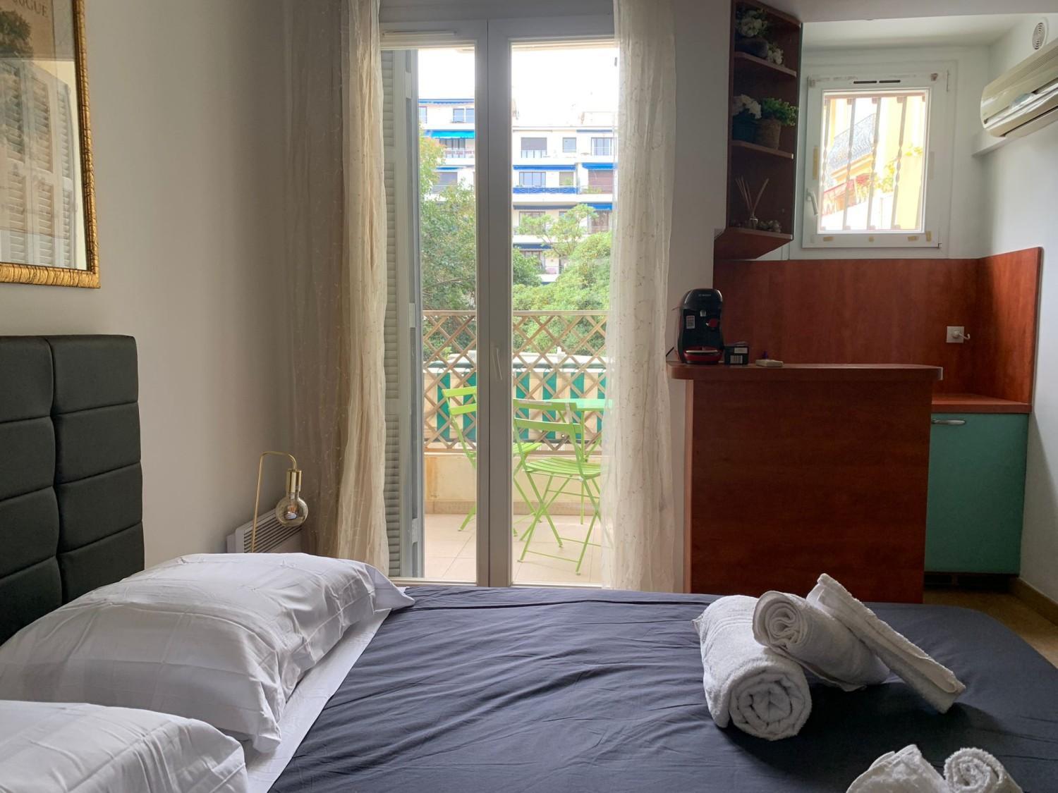 Apartment Chez Chebil In Rue Halevy - Near The Sea